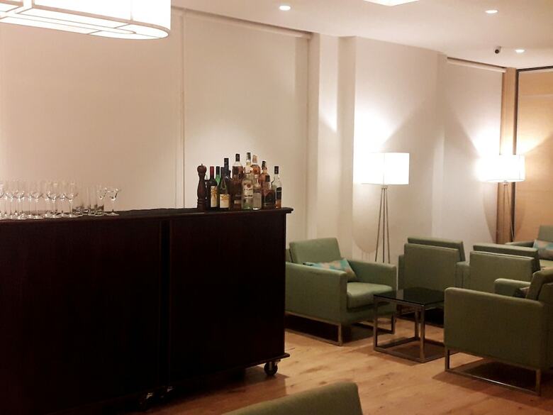 Hotel Premier Inn Pune Kharadi