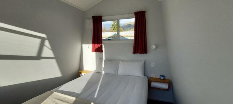 Omarama Top 10 Holiday Park