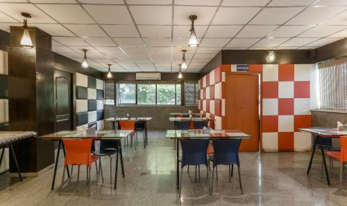 Hotel 9 Marks Inn-indiranagar