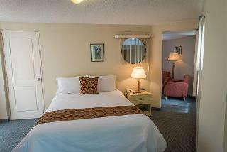 Hotel Melrose Plaza Suites