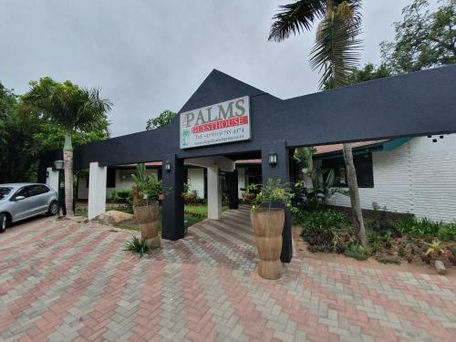 Hostal The Palms Guesthouse