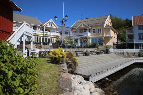 Hotel Bokhotellet Lyng�rporten