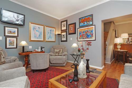 Hostal 40 Winks Guest House Green Point