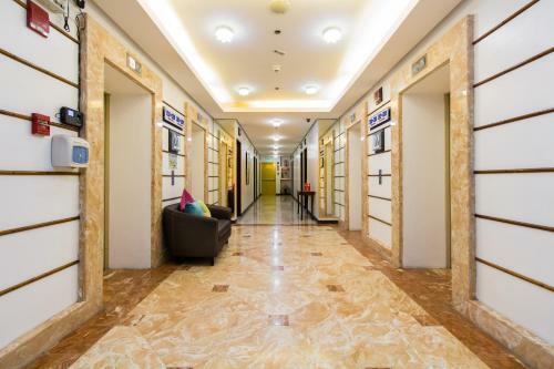 Jmm Apartment Suites