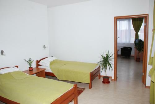 M Garni Hotel