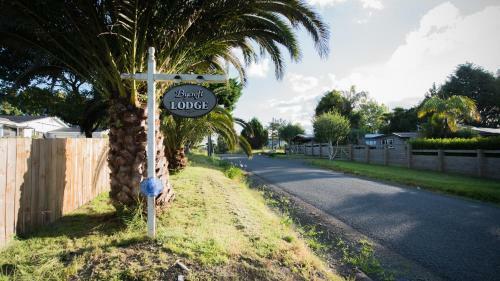 Bycroft Lodge Bed & Breakfast