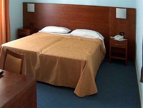 Hotel Osimar