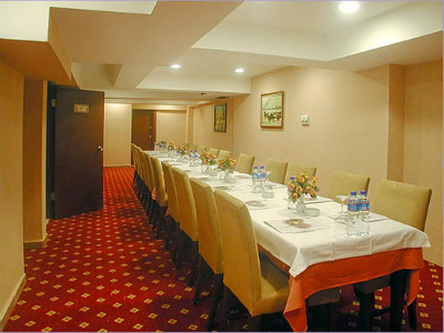 Mina Hotel