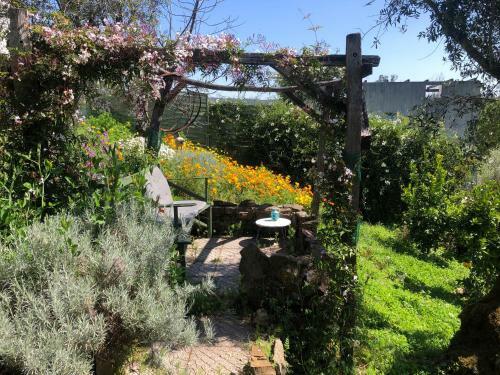Bed & Breakfast House Of The Three Marias