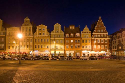 Solny Square Aparthotel
