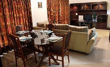 Apartamentos Sherwood Suites