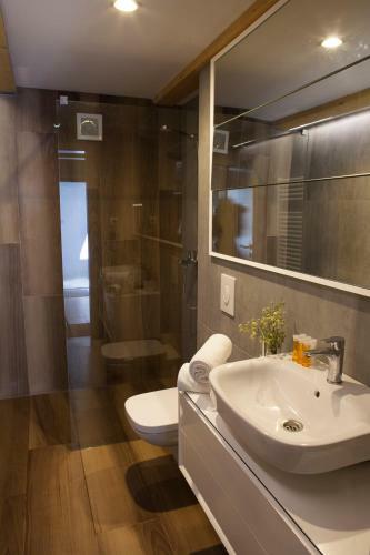 Hostal Pension Atra Doftana