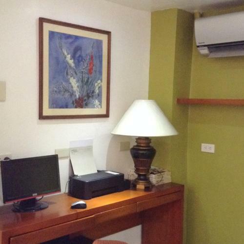 Fersal Hotel - P. Tuazon Cubao