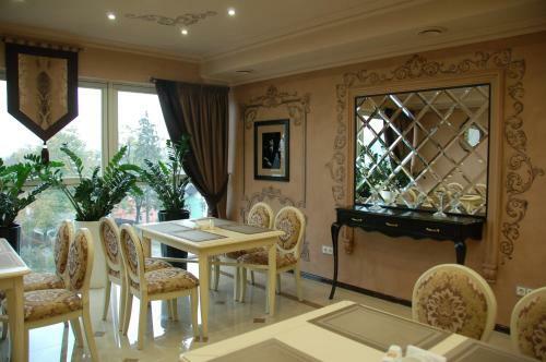 Hotel Arbat