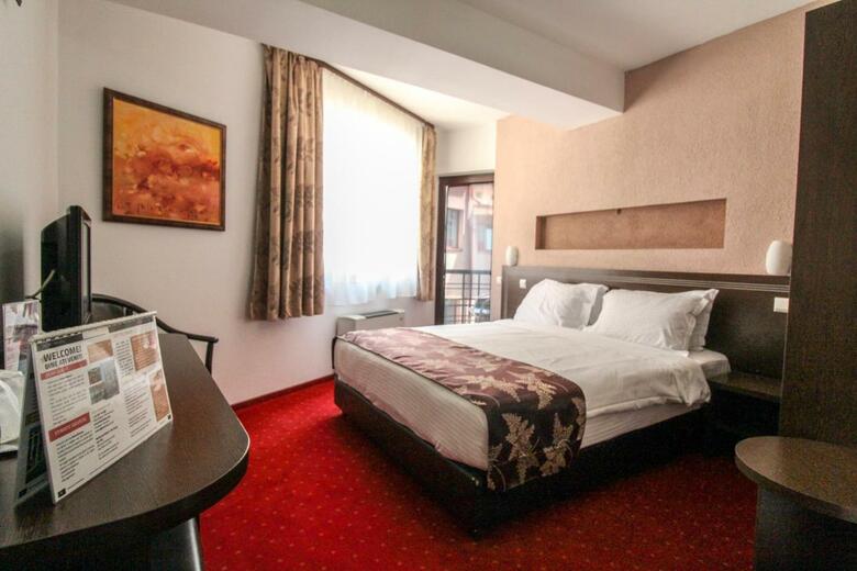 Hotel Razvan