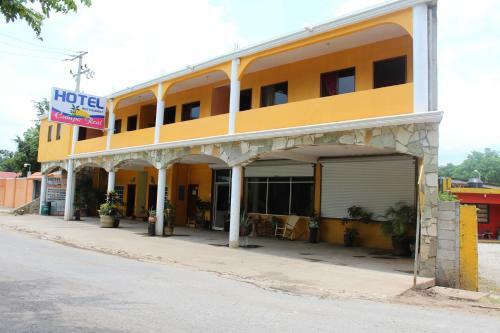 Hotel Campo Real Plus Tamasopo