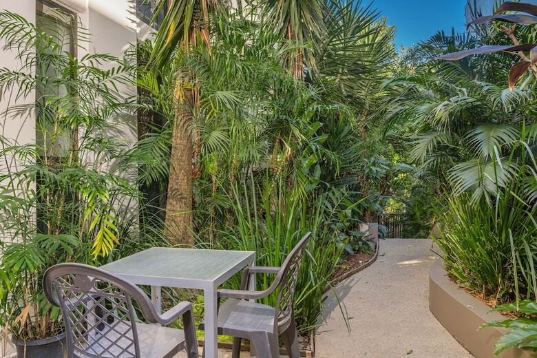 Aparthotel Bayview Beachfront Apartments