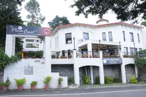 Hotel The Pine Crest