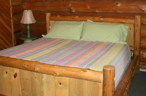 Cedar Mountain Farm Bed And Breakfast Llc