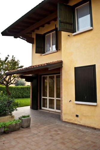 Bed & Breakfast Uva Bianca In Franciacorta