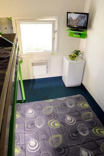 Lemon Hotel