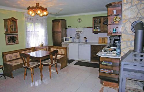 Holiday Home Kat� Utca-si�fok
