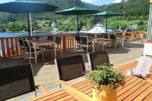 Lavik Fjord Hotel
