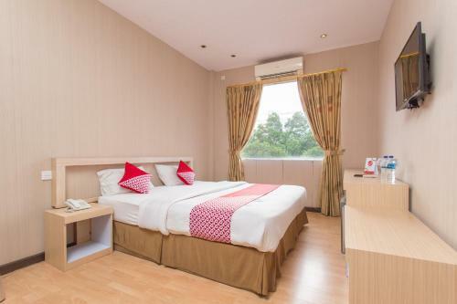 Oyo 663 Hotel Sejati