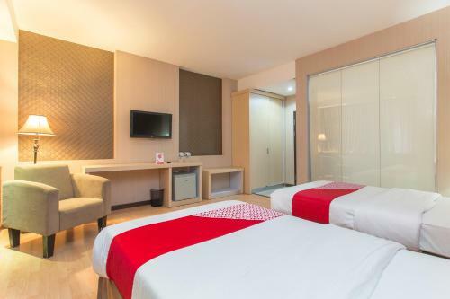 Oyo 663 Hotel Sejati
