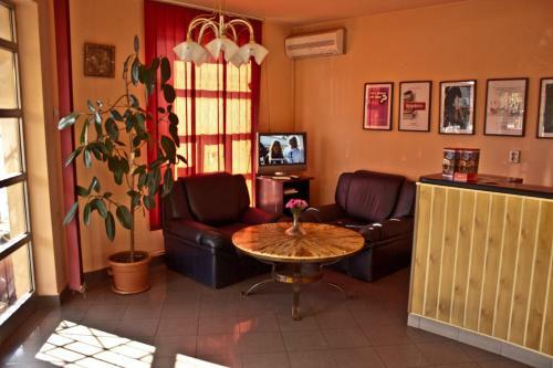 Hostal Pension Vlad Home