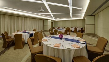 E Hotel