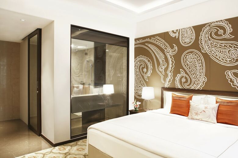 Hotel Vivanta By Taj Gomti Nagar