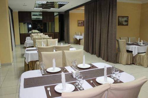 Alexandrovskiy Hotel
