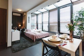Davinci - Angel City Apartments