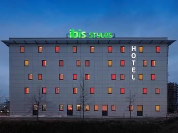 Hotel Ibis Styles Romans-valence Gare Tgv