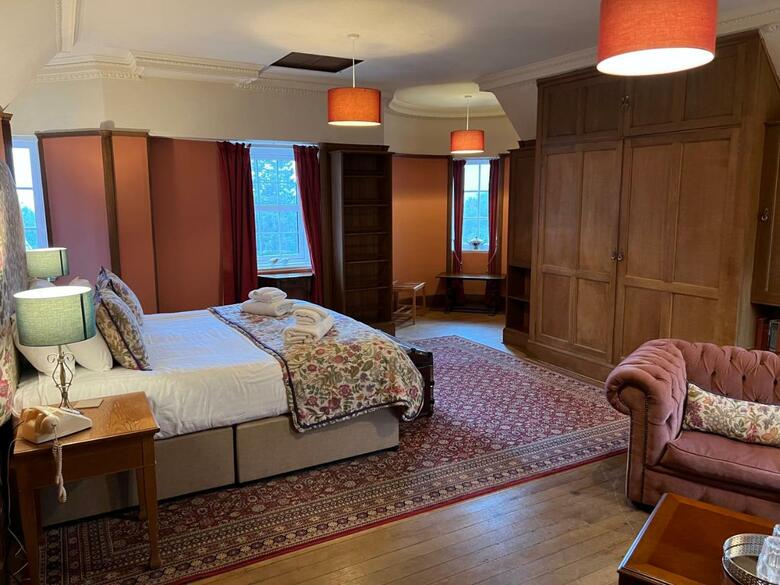 Agroturismo Dalmunzie Castle Hotel