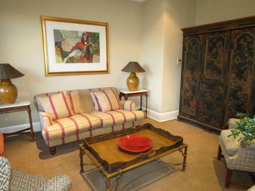Redlands Hotel