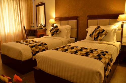 Hotel Spice Grove