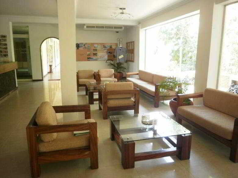 Peacock Beach Hotel