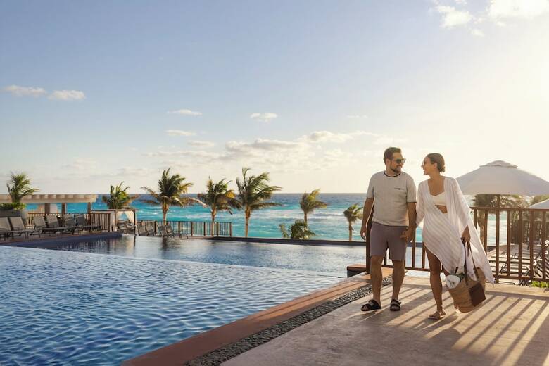 Hotel Seadust Cancun Family Resort