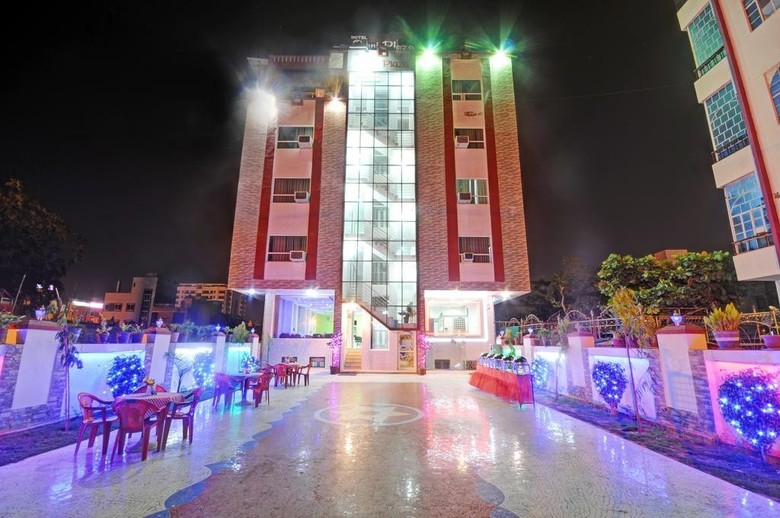 Hotel Omni Plaza