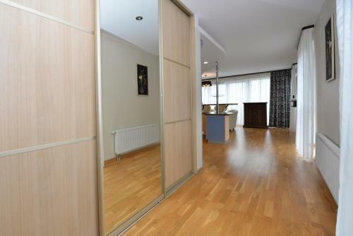 Arunes Apartments