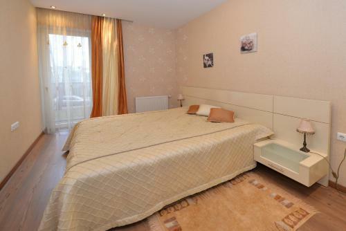Arunes Apartments