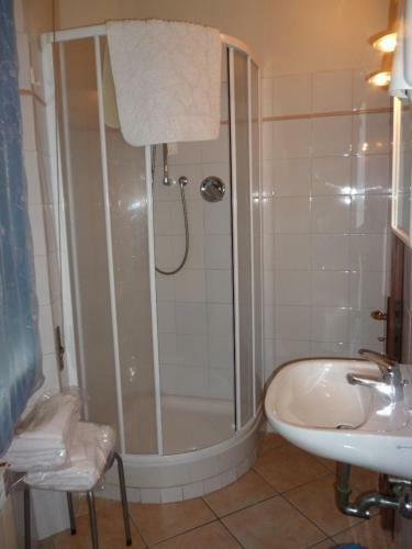 Hostal Eurotravel Bed And Car