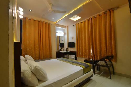Hotel Central Residency