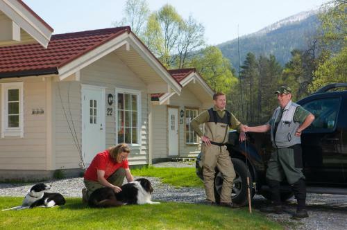 J�lstraholmen Camping Og Hytter