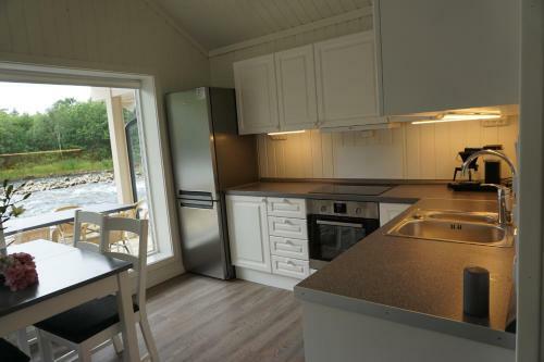J�lstraholmen Camping Og Hytter