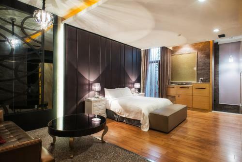 Amancity Motel