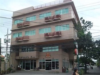 Motel Oftana Suites