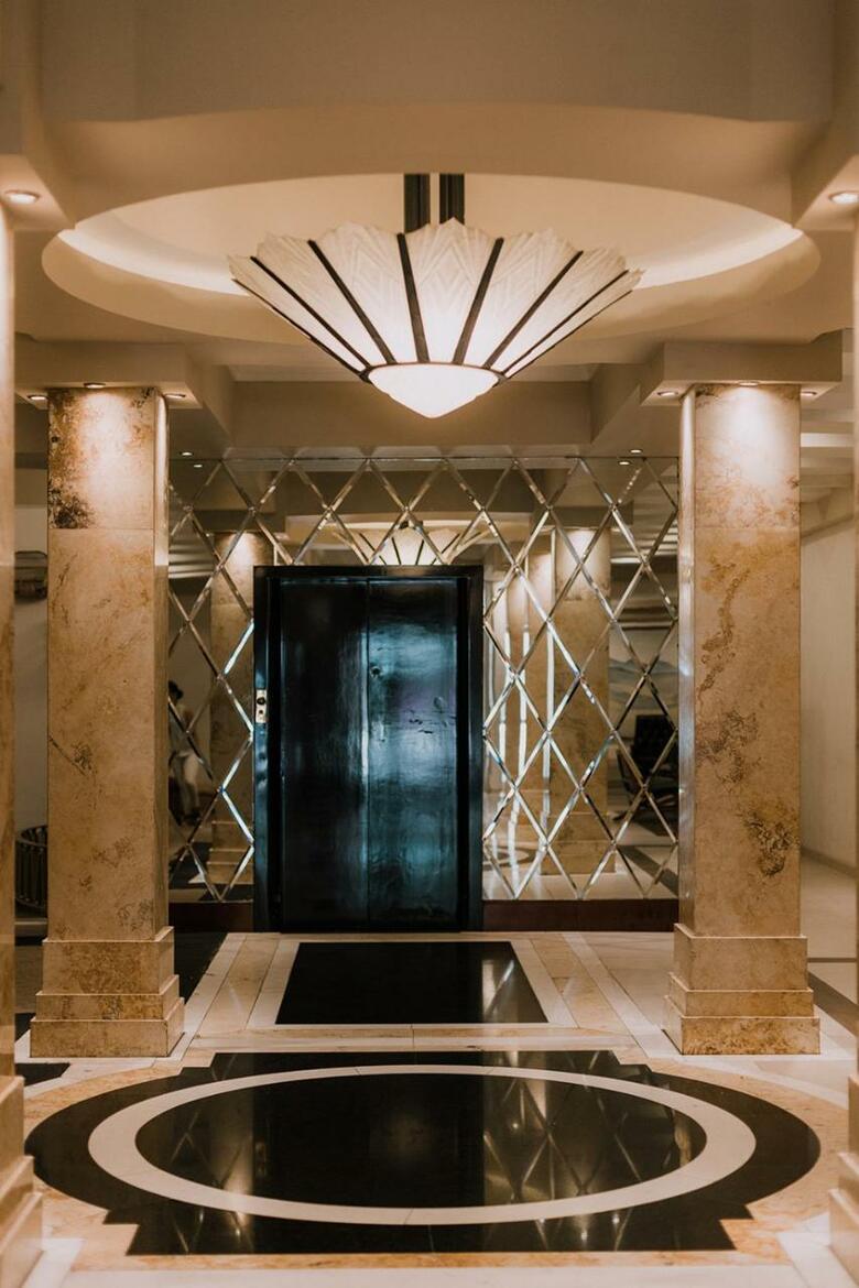 Hotel Leon